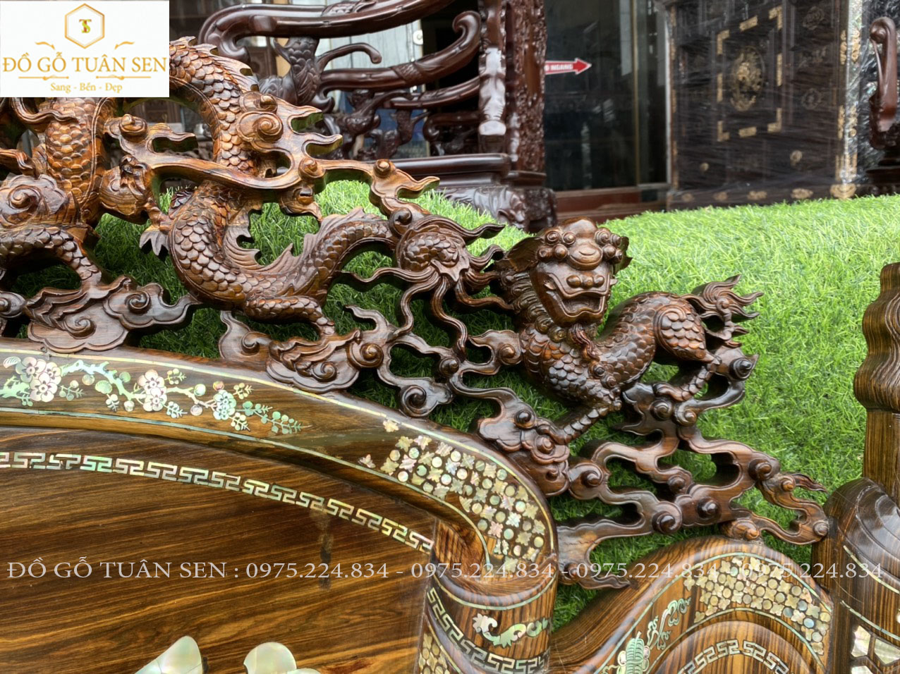 Mua cuốn thư gỗ mun khảm ốc  đẹp của đồ gỗ Tuân Sen 